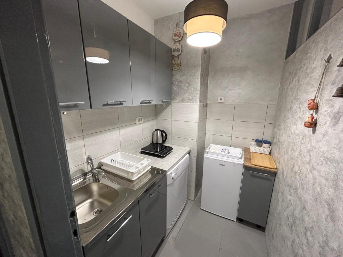 Apartments Ciki Подгорица Экстерьер фото