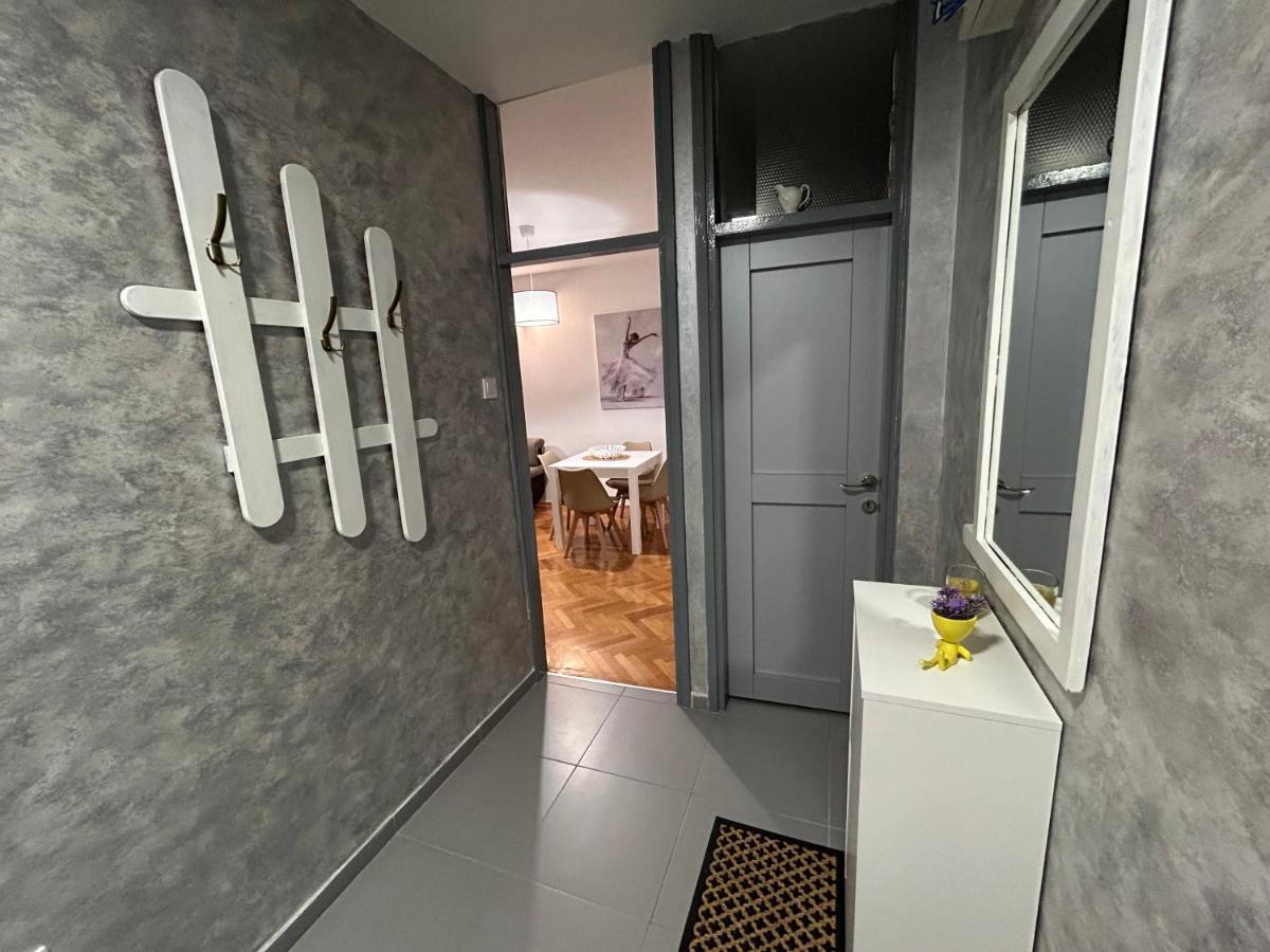 Apartments Ciki Подгорица Экстерьер фото